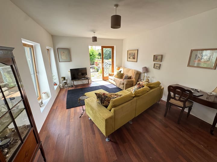 Ballymore Retreat | 6br House, Sauna & Yoga Studio - blessington