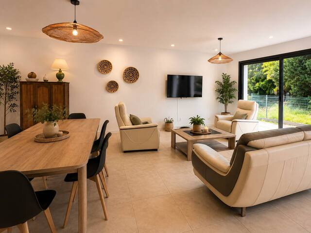 Lokami Location Saisonniere managed Airbnb listing 2