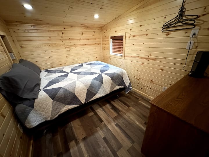 Спалня 2