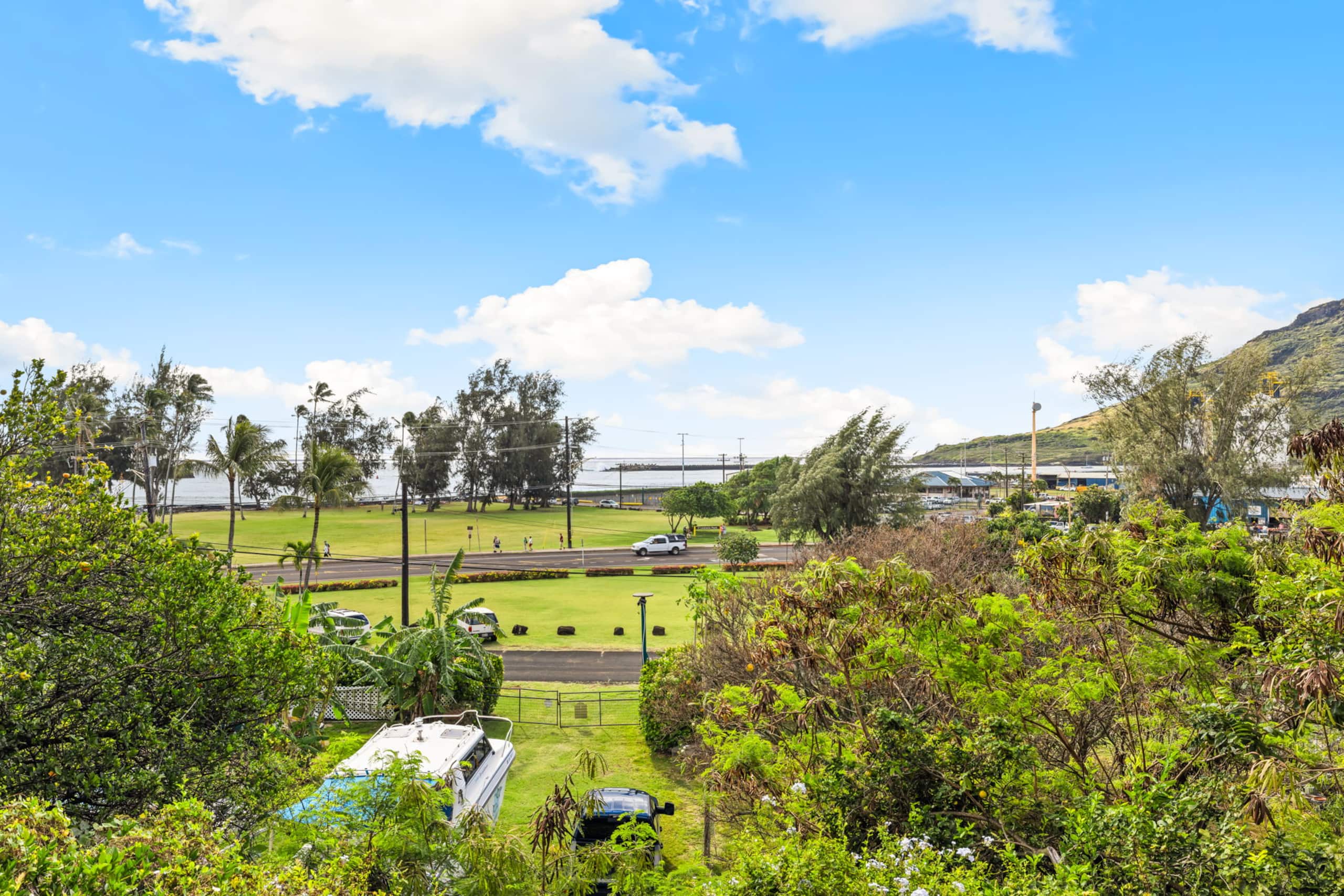 Condo in Lihue · ★5.0 · 2 bedrooms · 3 beds · 2 baths - Image 32