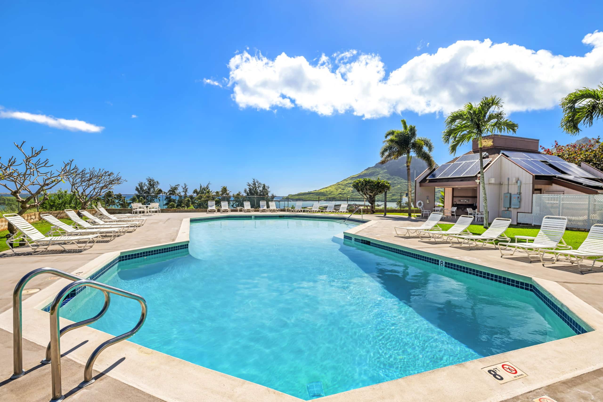 Condo in Lihue · ★5.0 · 2 bedrooms · 3 beds · 2 baths - Image 1