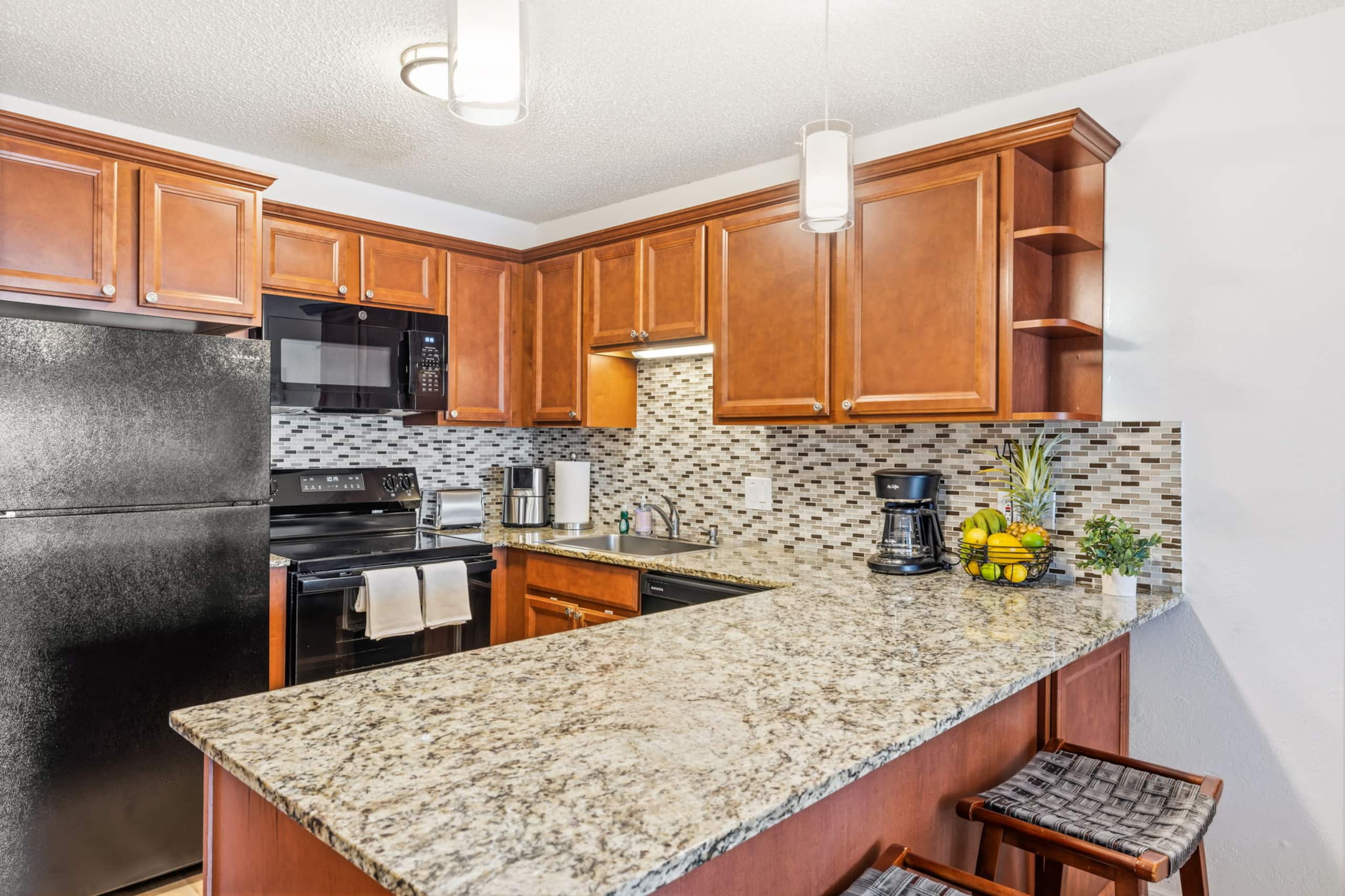 Condo in Lihue · ★5.0 · 2 bedrooms · 3 beds · 2 baths - Image 11