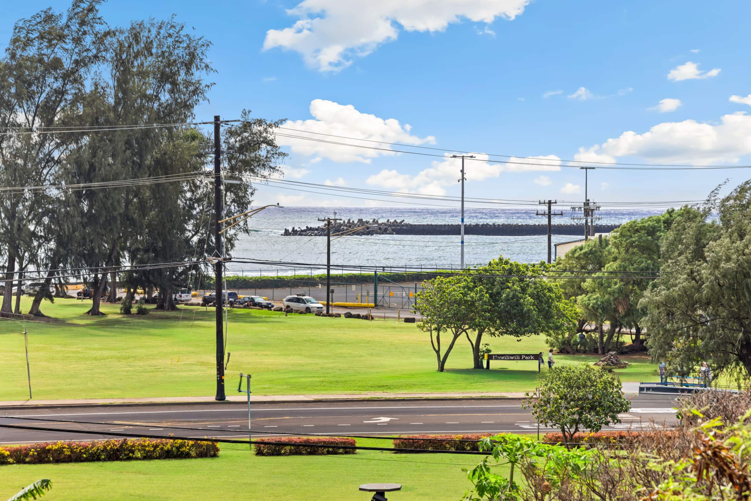 Condo in Lihue · ★5.0 · 2 bedrooms · 3 beds · 2 baths - Image 33