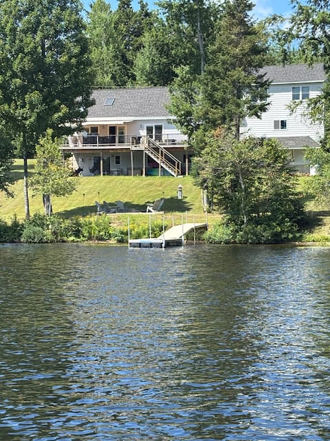 Lakefront Home in Errol