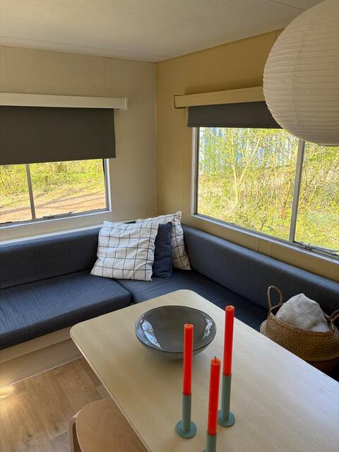 Top performing Airbnb: Nice, fresh mobile home with a porch, quiet place in Duin En Bosch