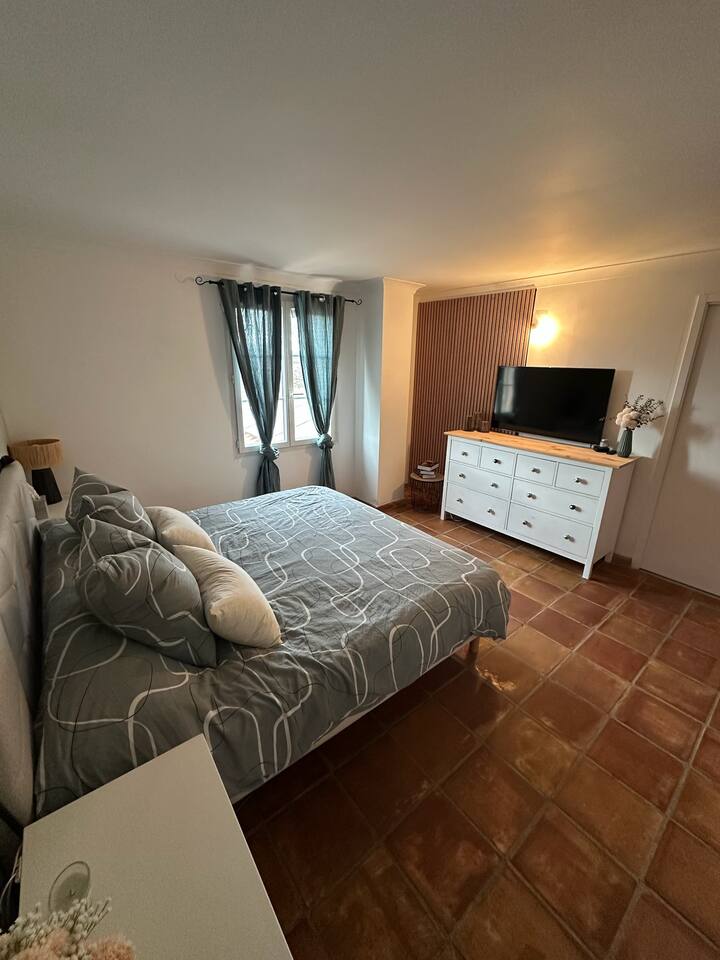 Spavaća soba 1