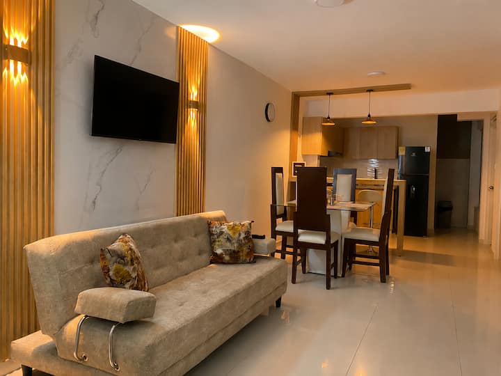 Modern One-Bedroom Apartment, 8th Floor, Max • Air • Near the Basilica