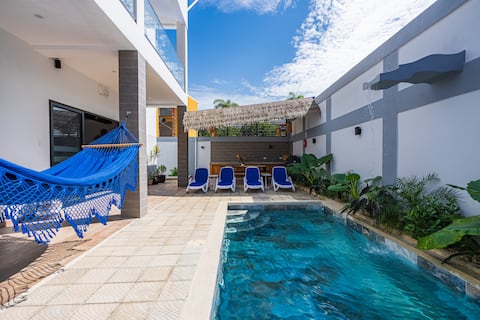 Luxury Villa * 5BR * Pool