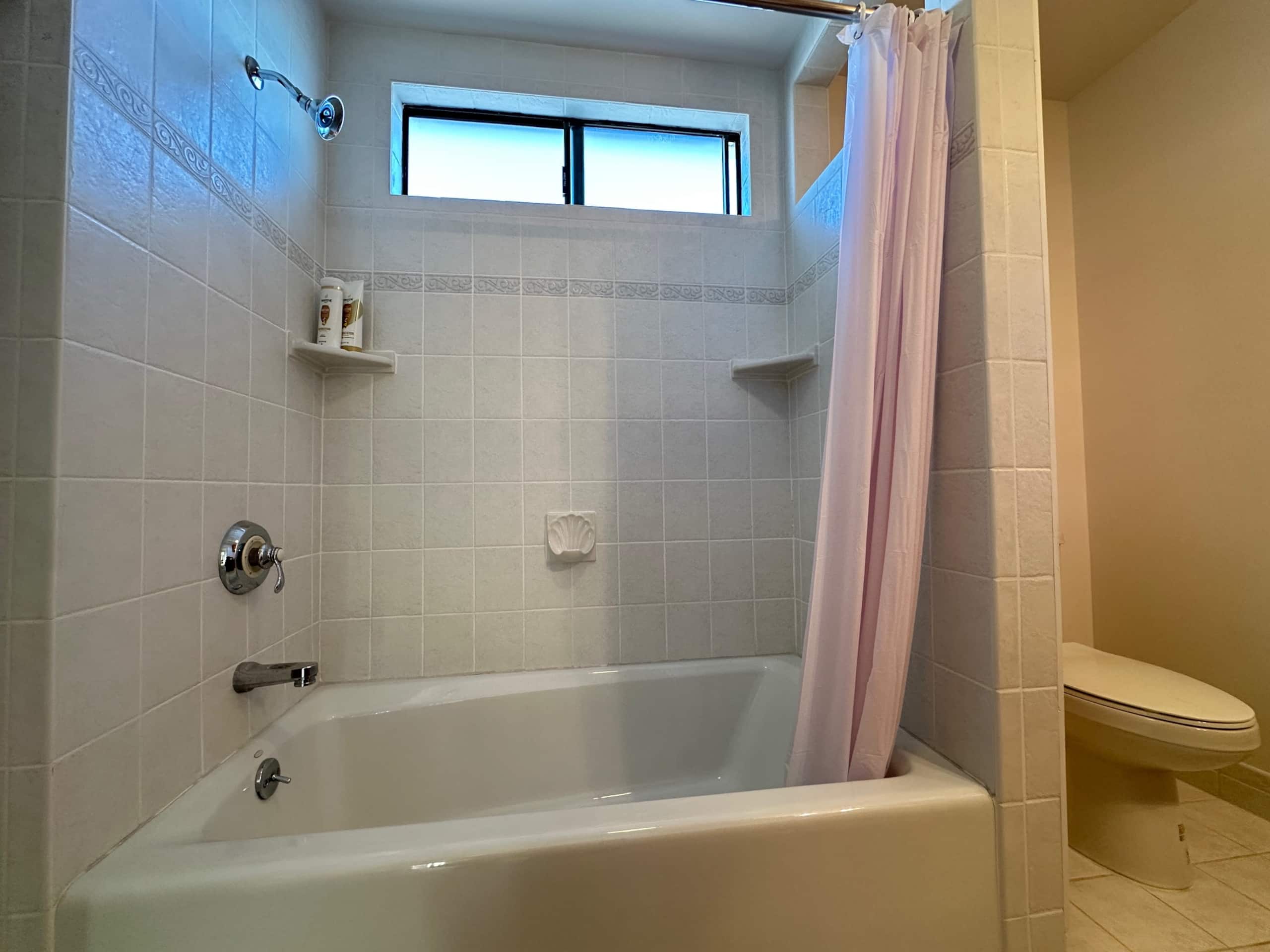 Home in San Francisco · ★4.81 · 4 bedrooms · 6 beds · 2 baths - Image 19