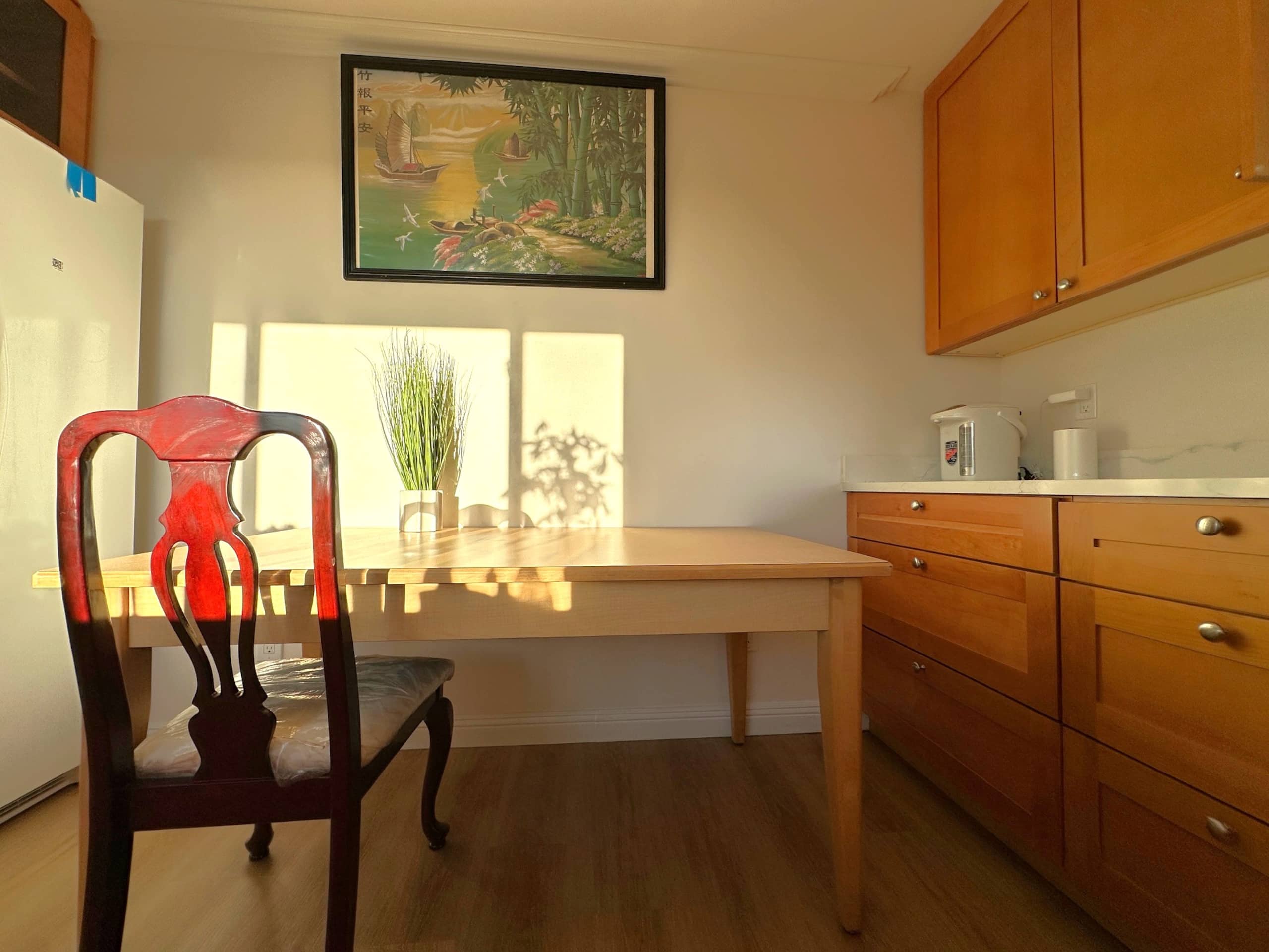 Home in San Francisco · ★4.81 · 4 bedrooms · 6 beds · 2 baths - Image 4