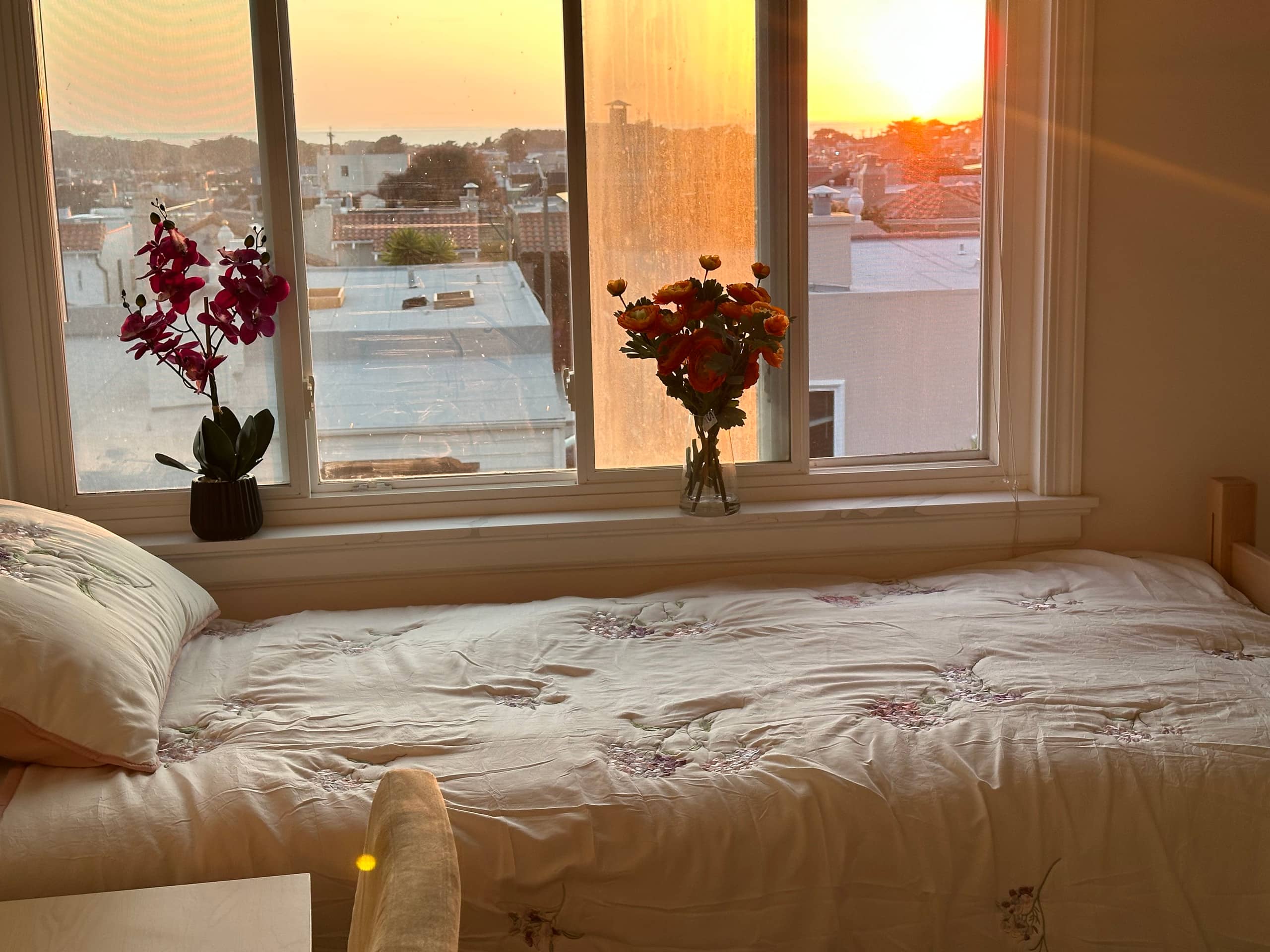 Home in San Francisco · ★4.81 · 4 bedrooms · 6 beds · 2 baths - Image 80