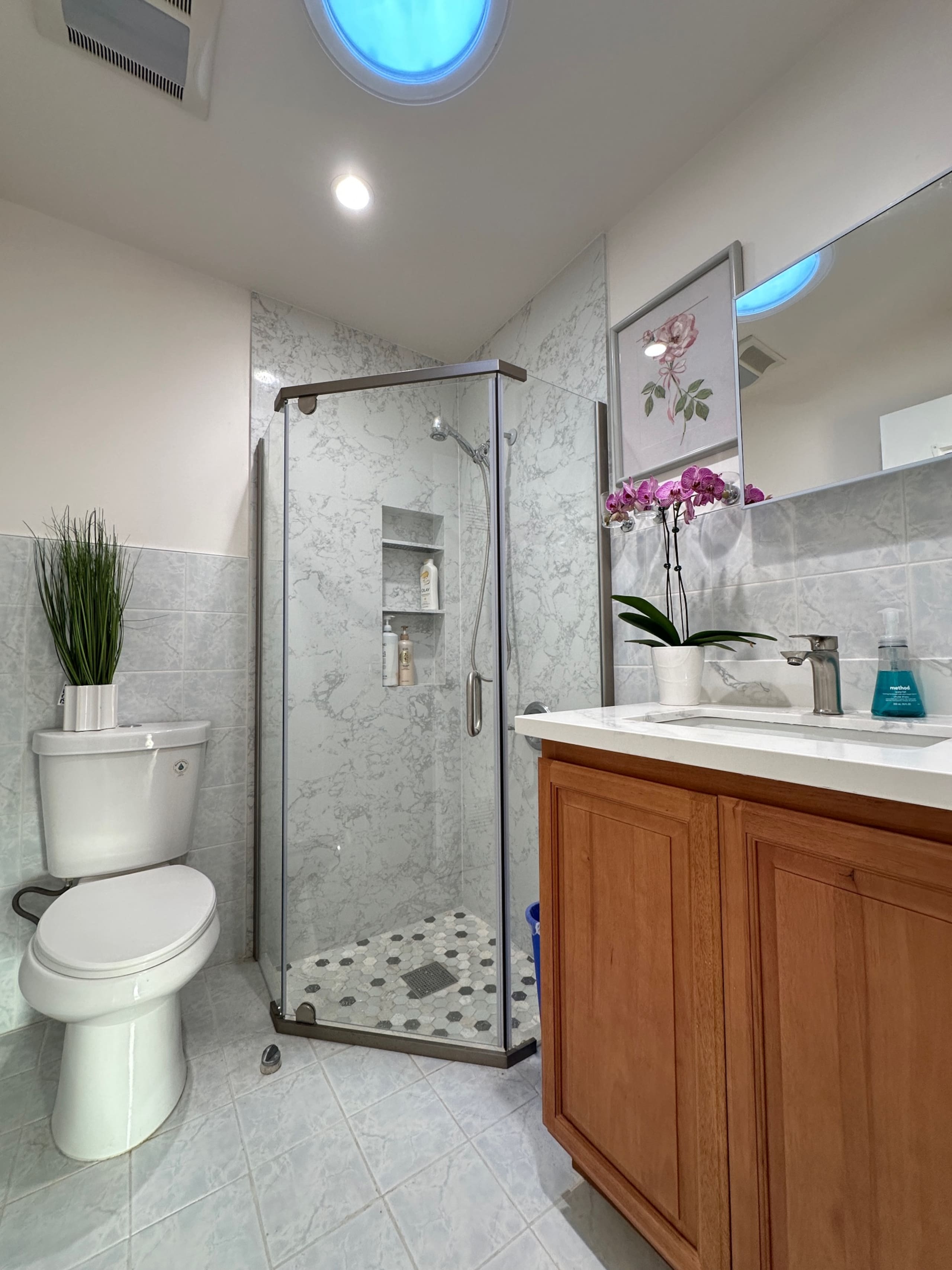 Home in San Francisco · ★4.81 · 4 bedrooms · 6 beds · 2 baths - Image 18