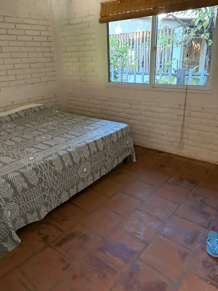 საძინებელი 1