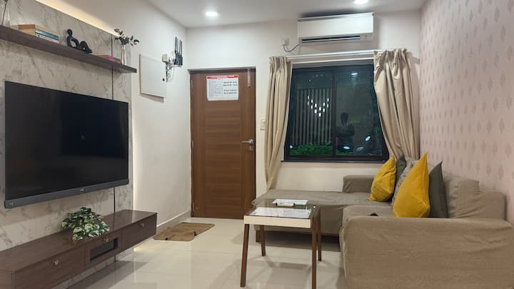 Living room image 1