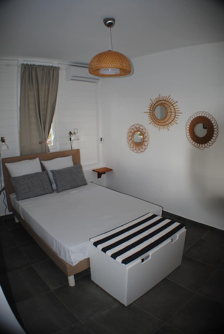 غرفة النوم 2