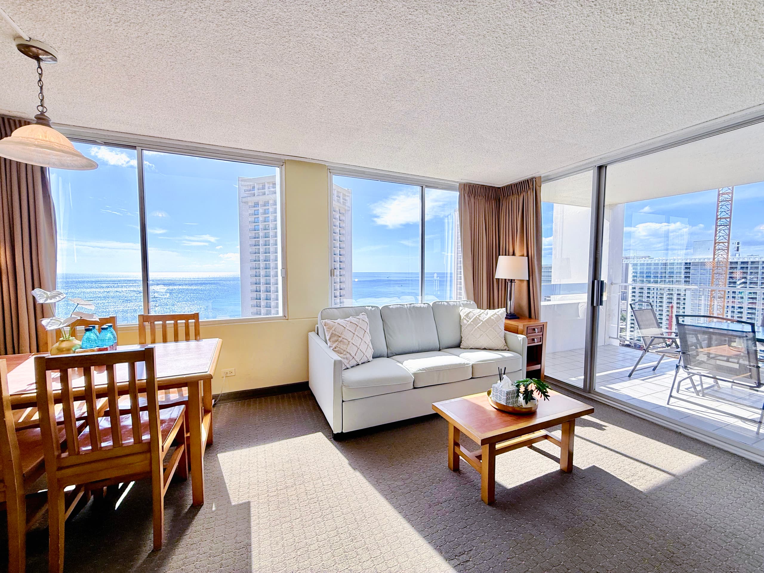 31FL-High Floor Oceanview-Waikiki-1BR-Near Beach! - Image 3