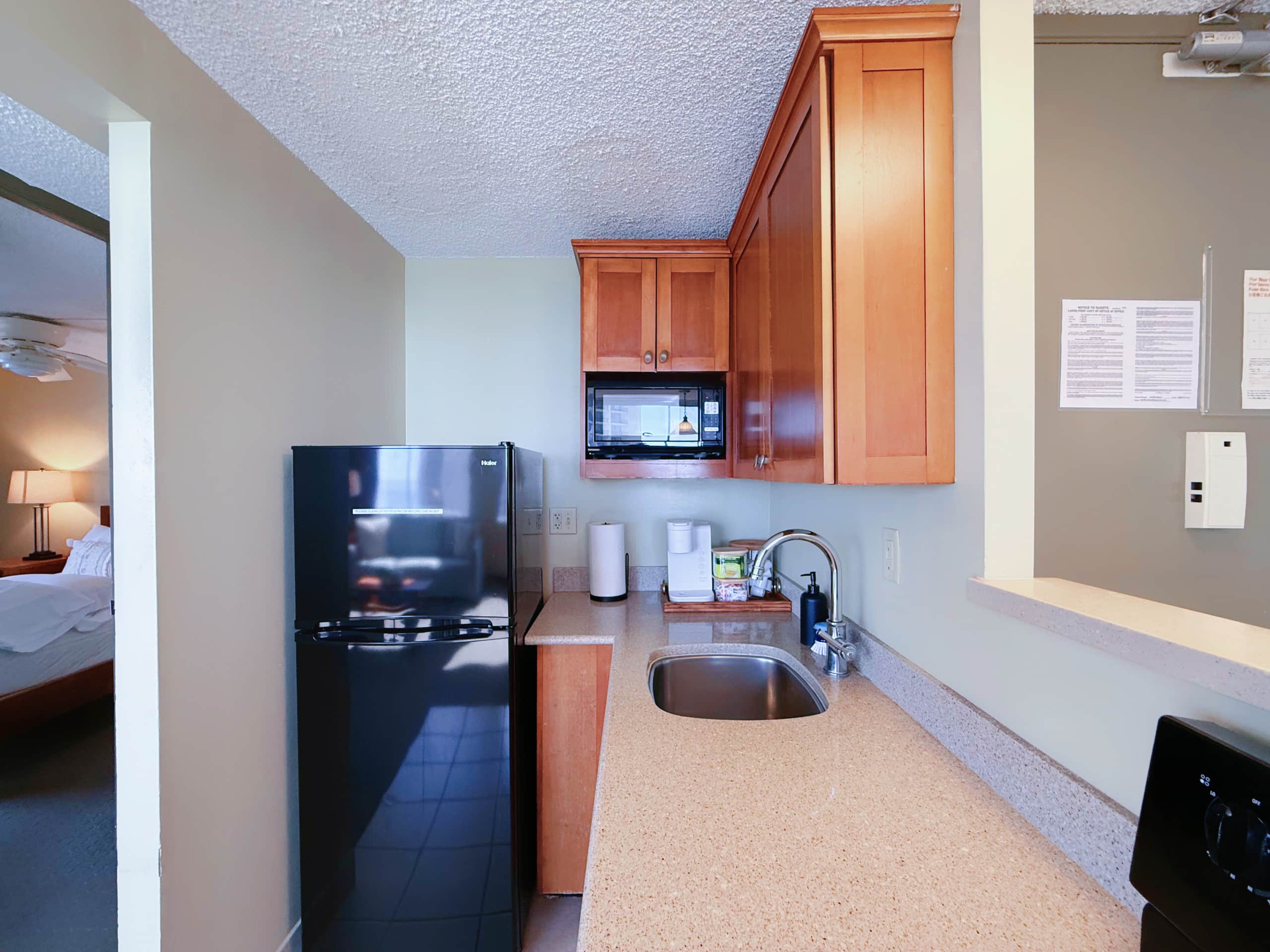31FL-High Floor Oceanview-Waikiki-1BR-Near Beach! - Image 19