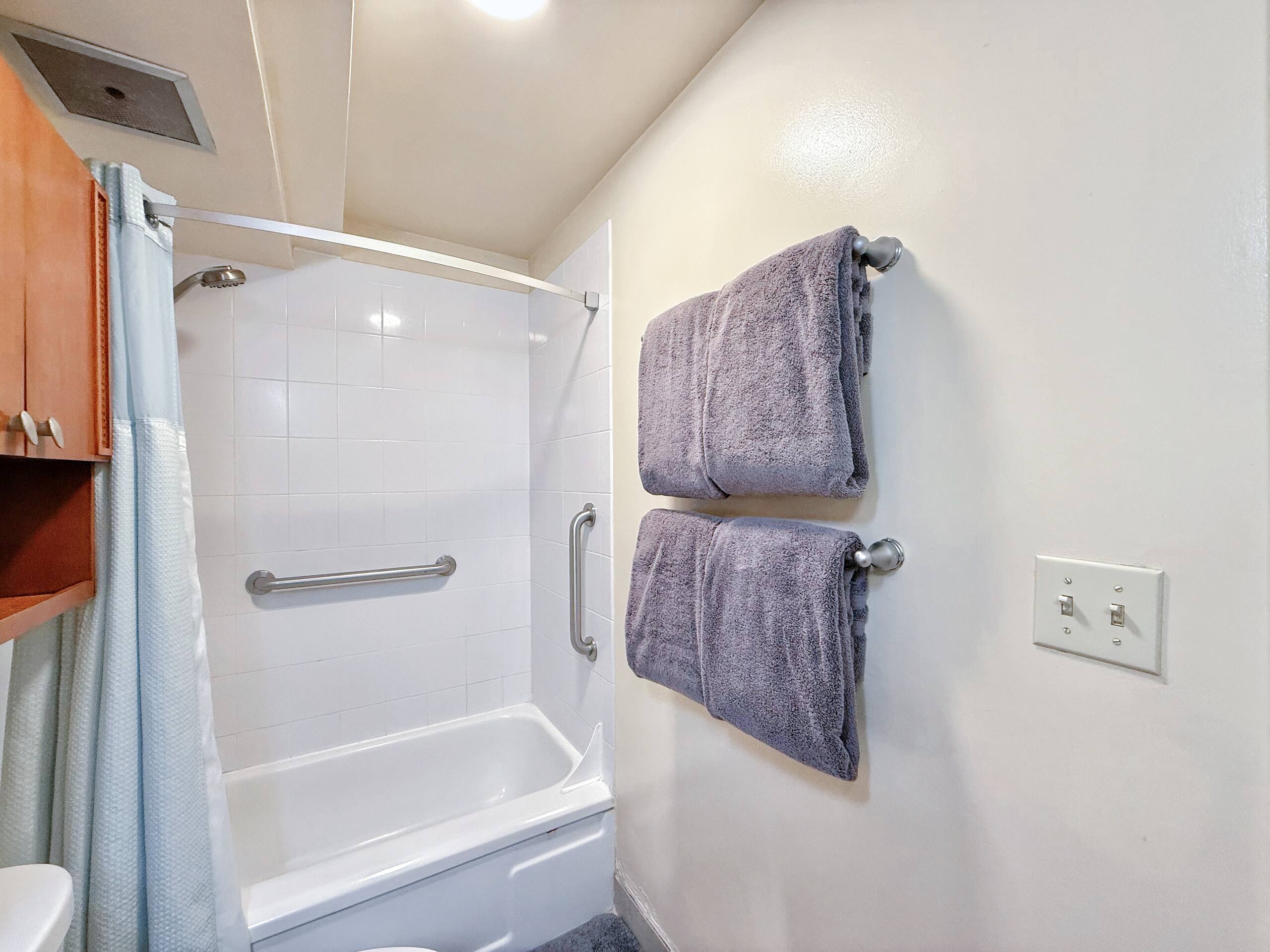 31FL-High Floor Oceanview-Waikiki-1BR-Near Beach! - Image 27