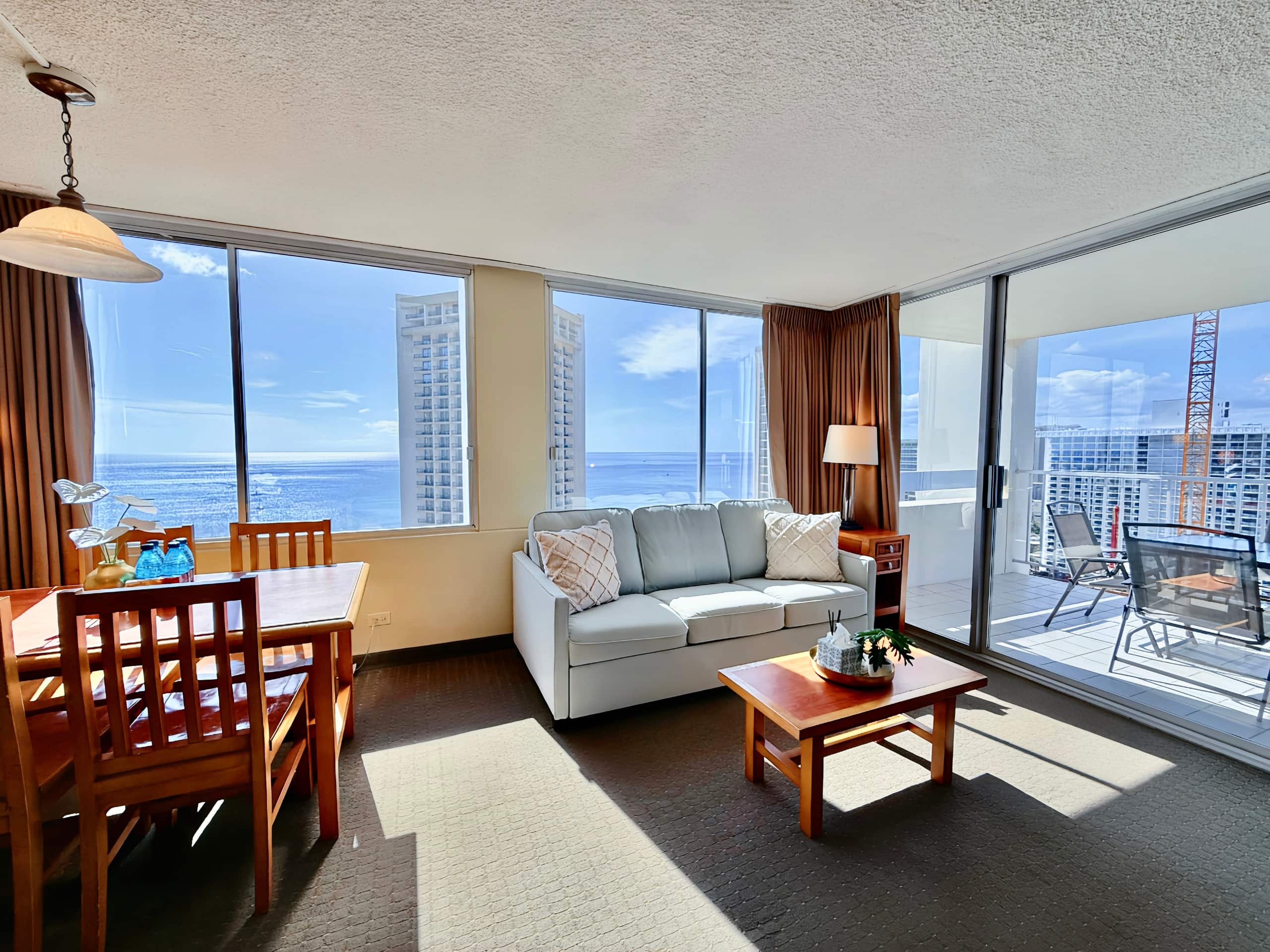 31FL-High Floor Oceanview-Waikiki-1BR-Near Beach! - Image 7