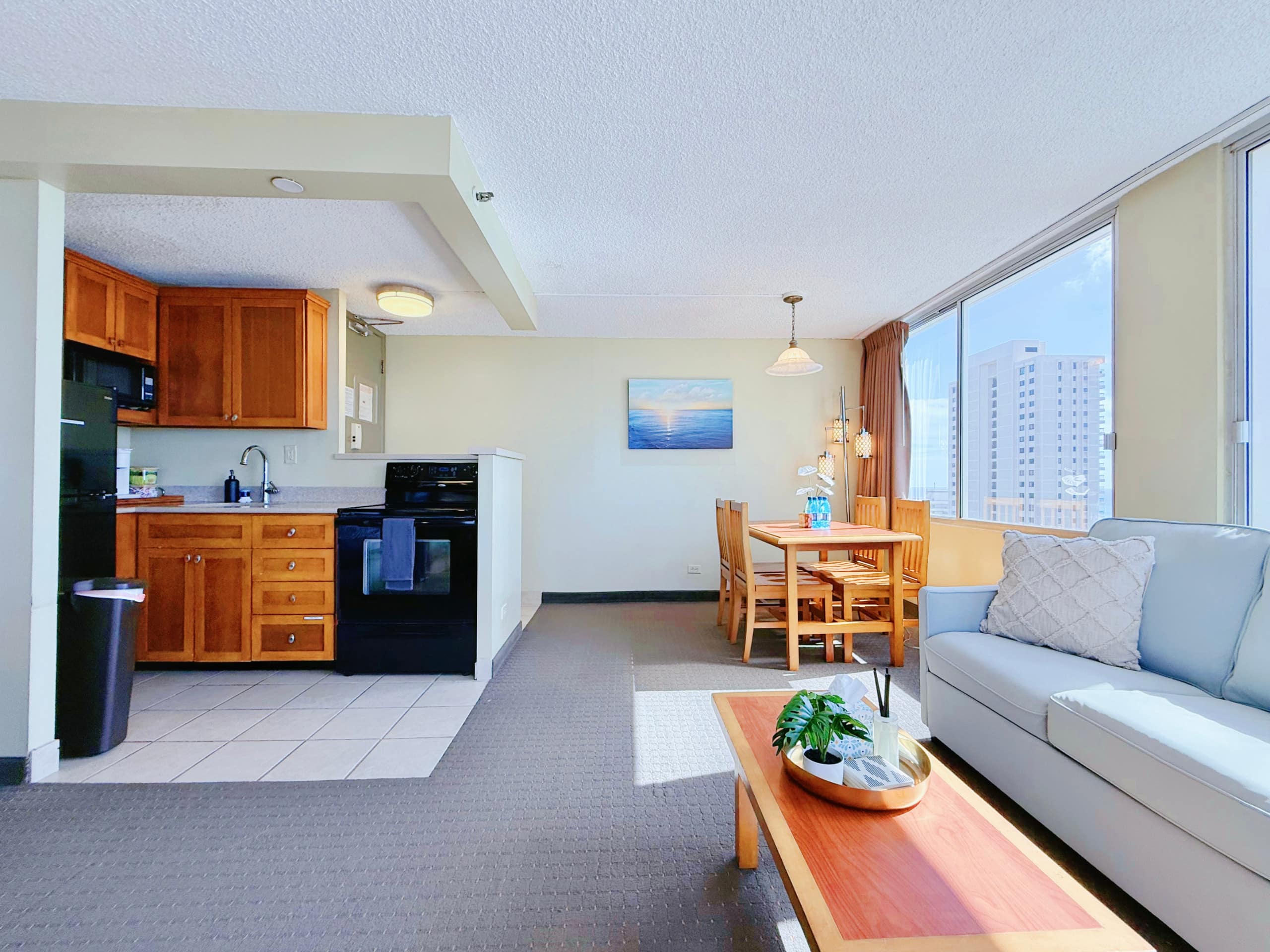 31FL-High Floor Oceanview-Waikiki-1BR-Near Beach! - Image 10