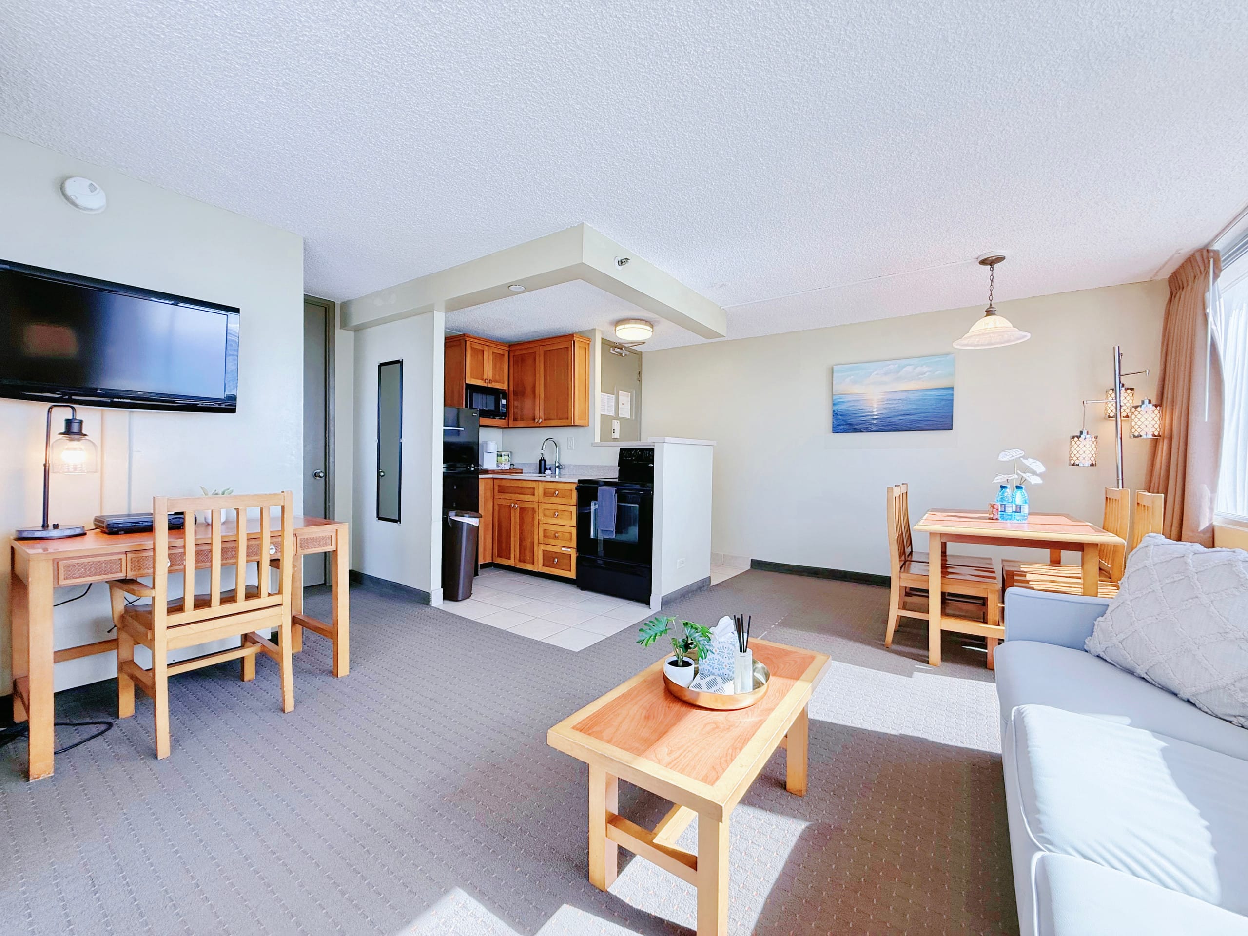31FL-High Floor Oceanview-Waikiki-1BR-Near Beach! - Image 6