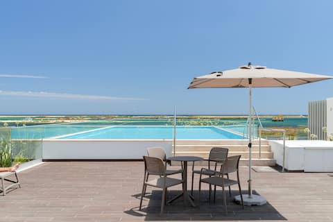 Pool side Apartment in Fuseta
