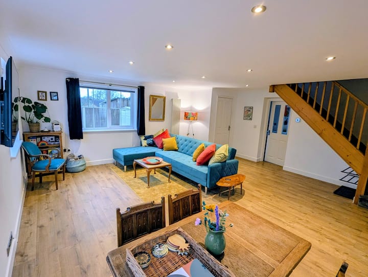 Peaceful And Spacious Forest-edge Annexe - Forest of Dean
