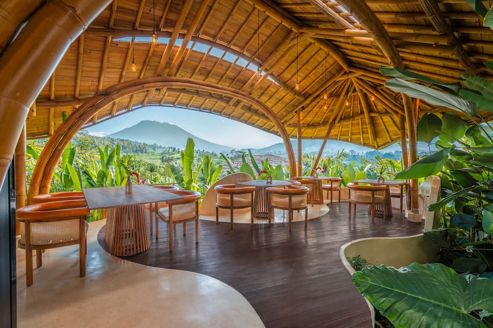 A bamboo villa facing Mount Agung, Sidemen, Bali, Indonesia, photo 4 of 10