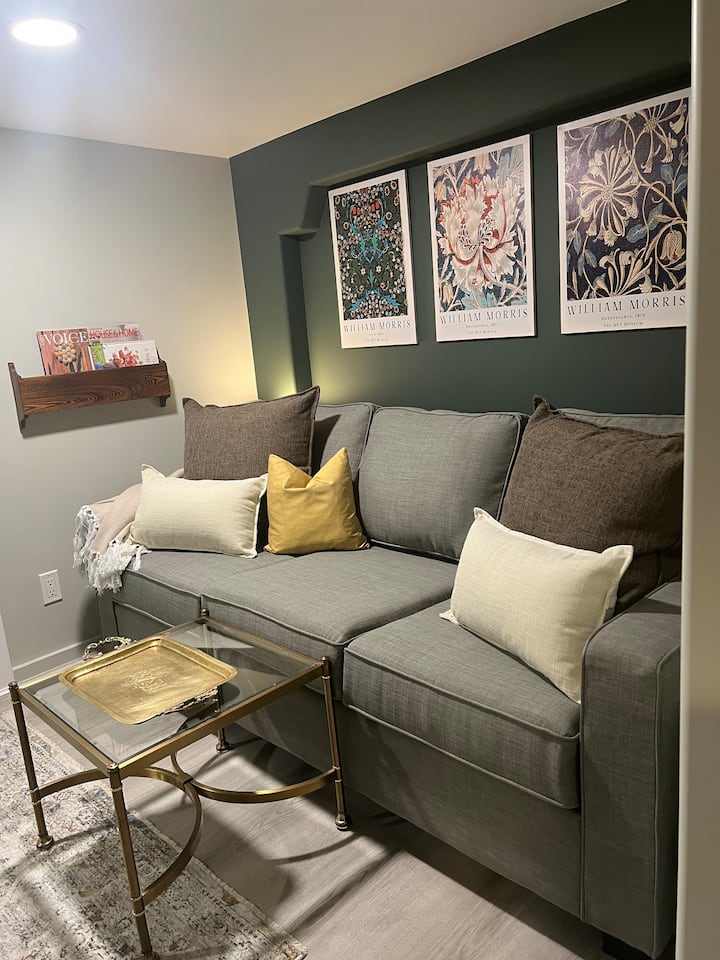 Saltair Station: 1 Br Garden Suite - Ladysmith, Canadá