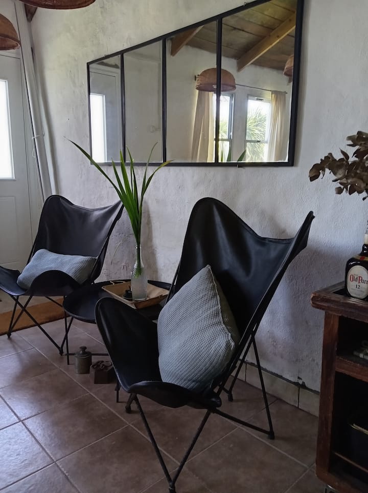 Този сектор е част от „Живот на входа“