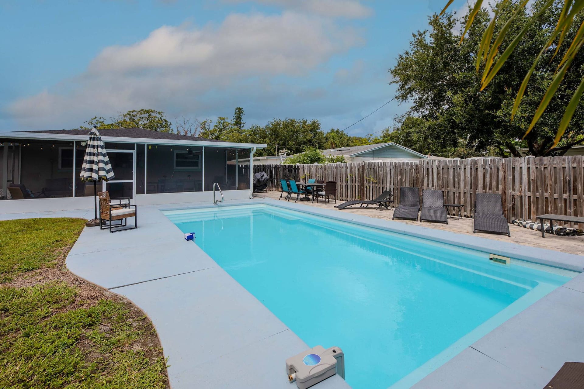 Paws & Play | Pet-Friendly Pool Home Near Beaches