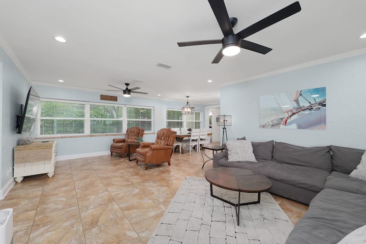 Intracoastal Escape At Channel Marker 16 - St. Augustine, FL