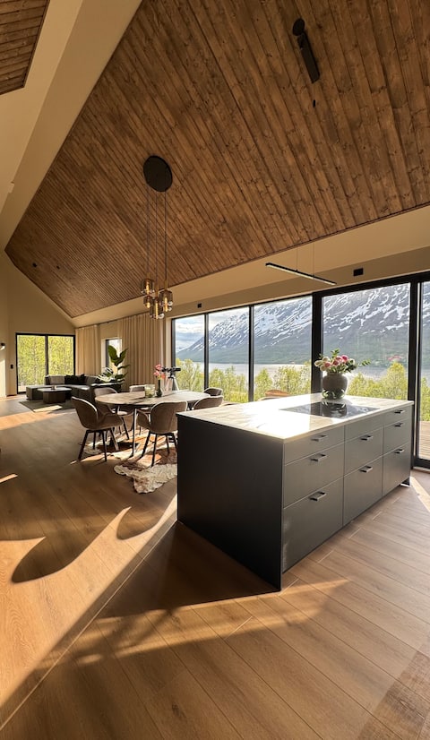 LyNora Lodge