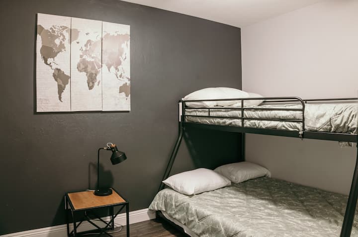 เตียงสองชั้นแบบเตียงคู่