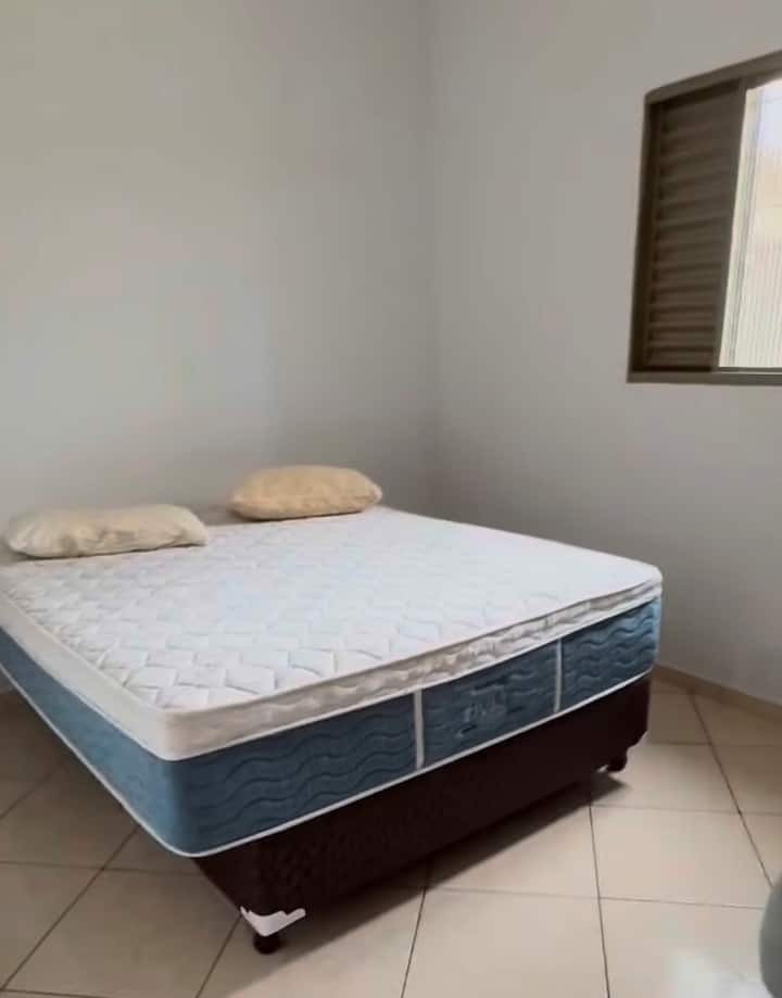 Dhomë gjumi 2