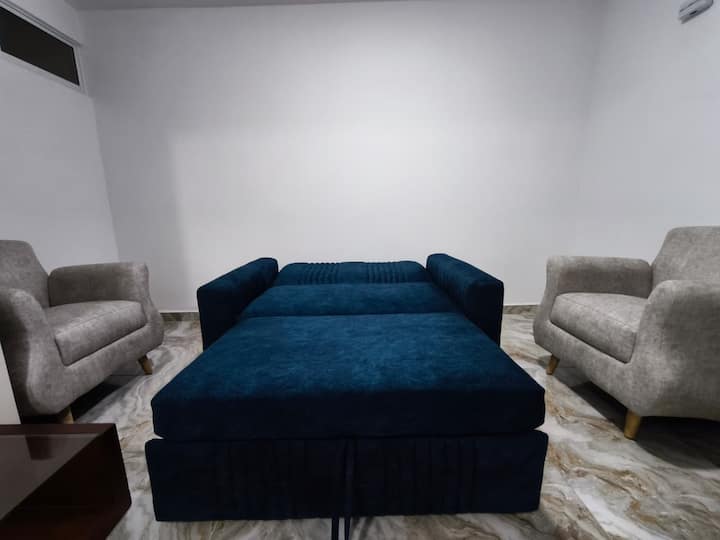 Modern And Quiet Apartment With Air Conditioning - Buga