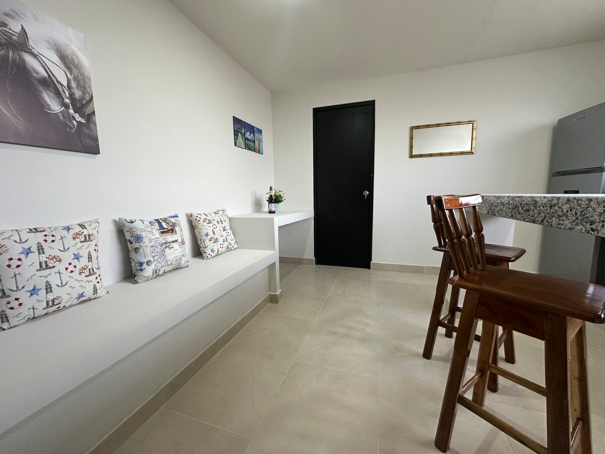 Top performing Airbnb: Eek'kumeen apartment in the North, comfortable and modern in México Norte