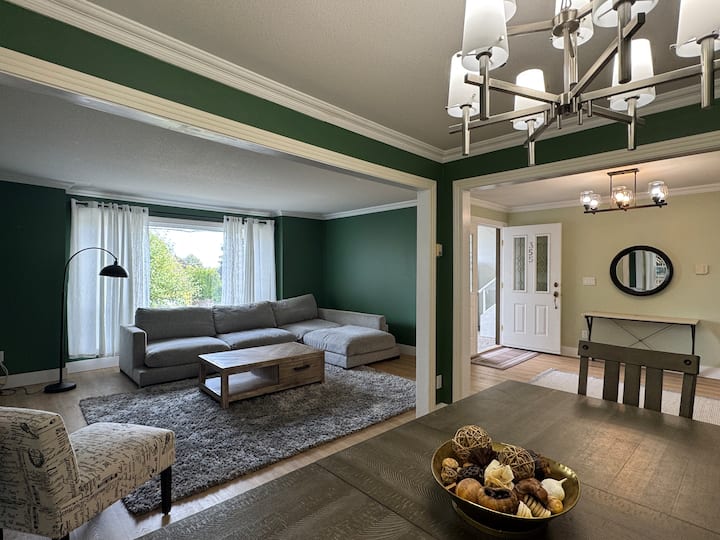 3bedroom, 2 Bathroom, Bright - Tsawwassen