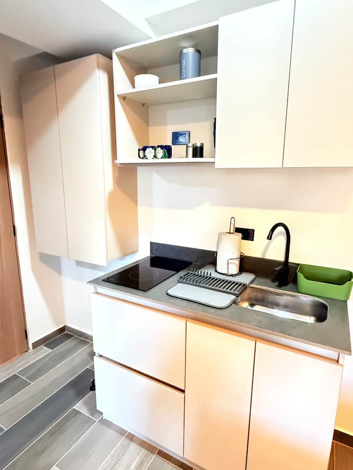 606 Apto Con Vista- Parque Laureles - Medellín
