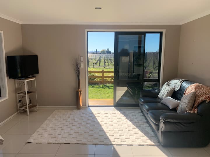Relax In The Quiet Country Close To Town - Blenheim