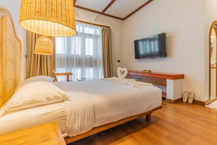 საძინებელი 1