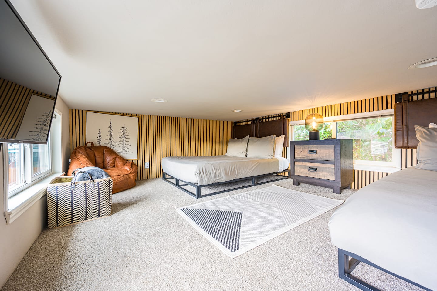 Beaver Pines: Tiny Home Getaway photo 8