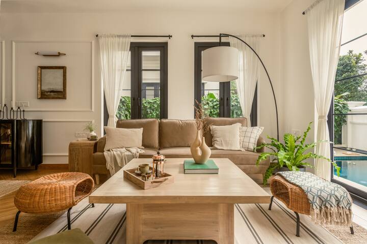 Living room image 1