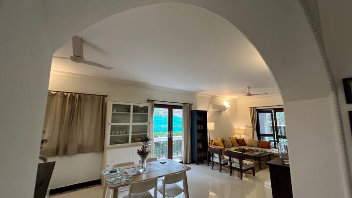 Living room image 10