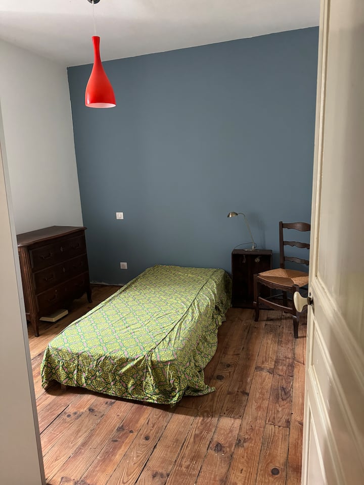 Chambre Dans Une Maison - Martel