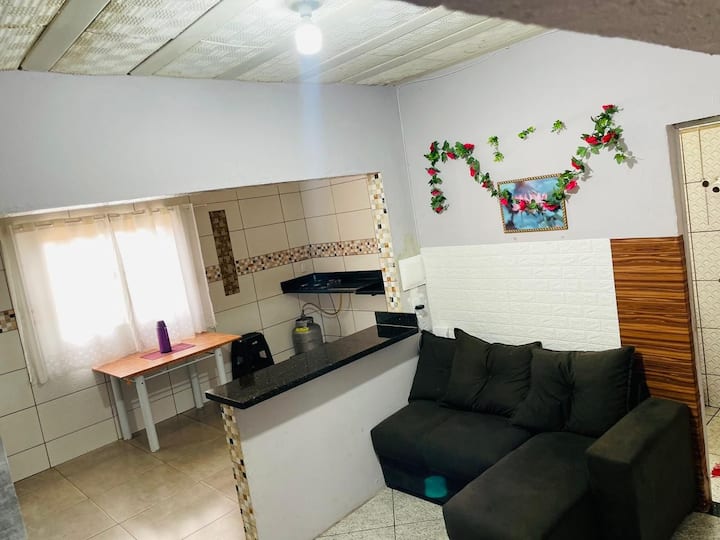Casa Grande E Espaçosa. - Itabira