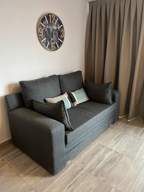 Successful Airbnb property: Centrally located studio with a lake view in Departamento Bariloche