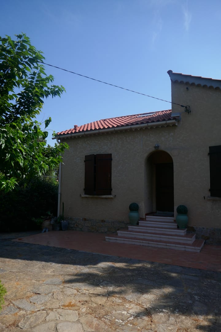 Villa Saint Tropez
Route Des Plages - Saint-Tropez
