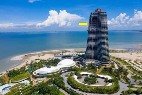 Seaview Landmark Carnelian @ Forest City 35F Sea View Room