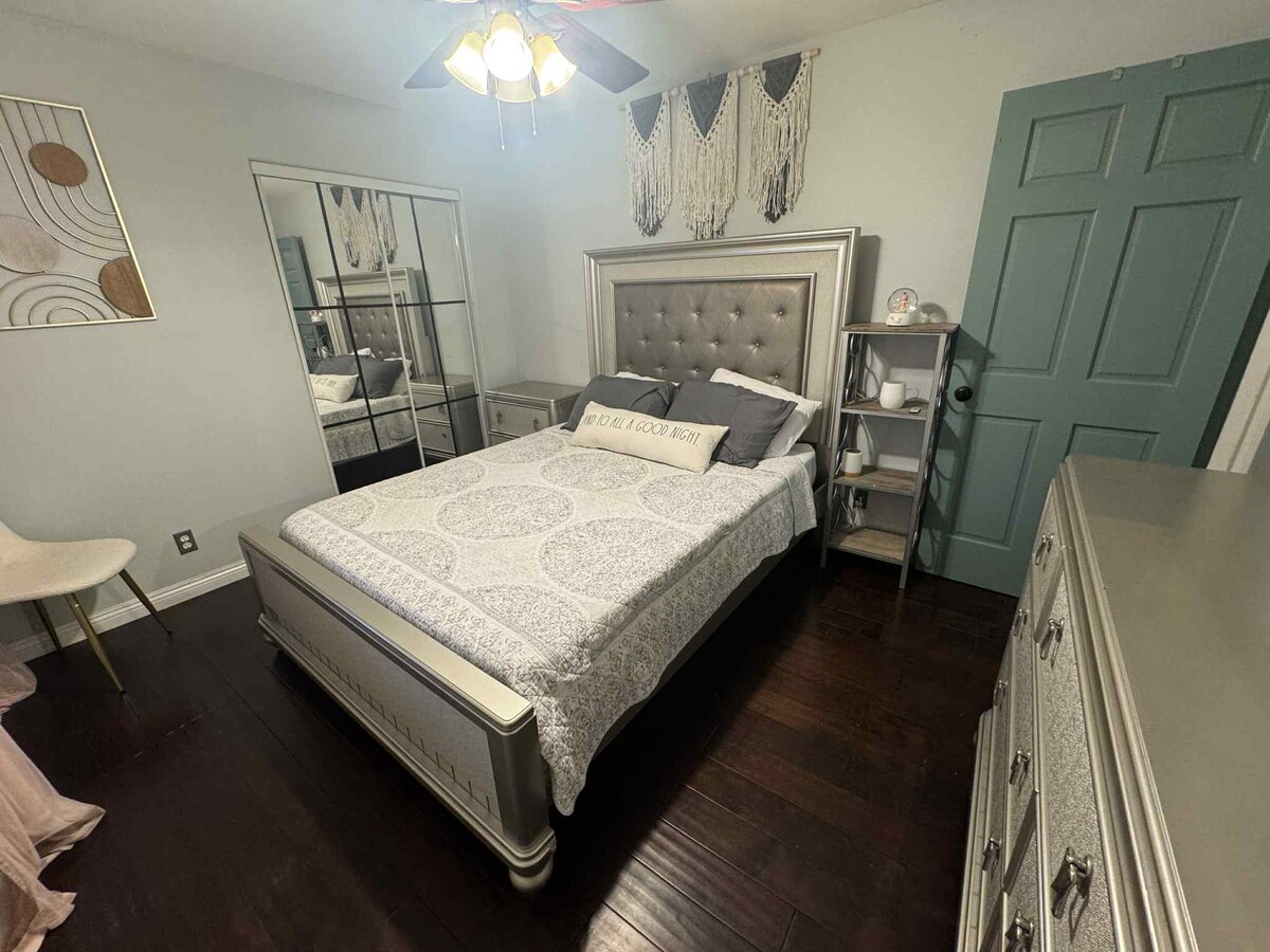 غرفة النوم 1